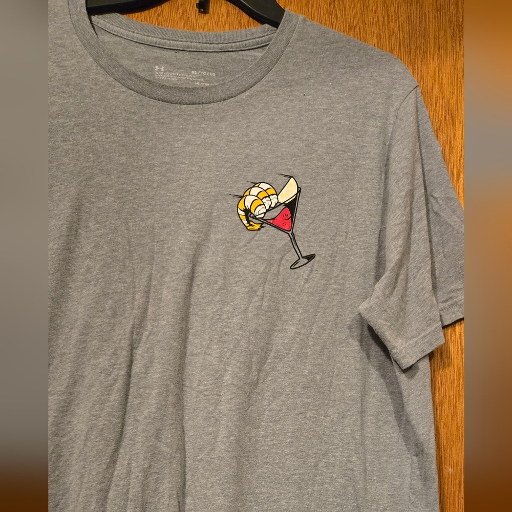 Under Armour Las Vegas Sin City Gray T-shirt SzXL - Picture 3 of 8